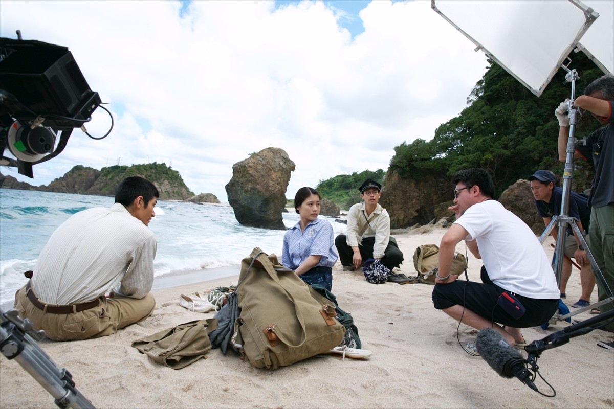 柳楽優弥ら幼なじみ3人の青春が京丹後の海で輝く 『映画 太陽の子』メイキングカット公開
