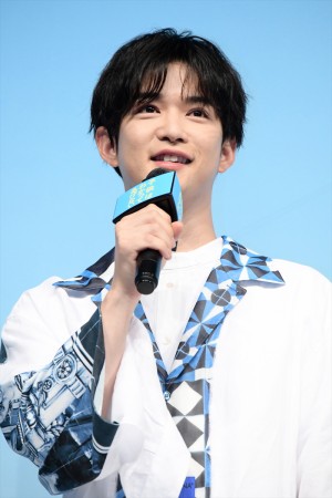 千葉雄大、映画『子供はわかってあげない』完成披露上映会に登場