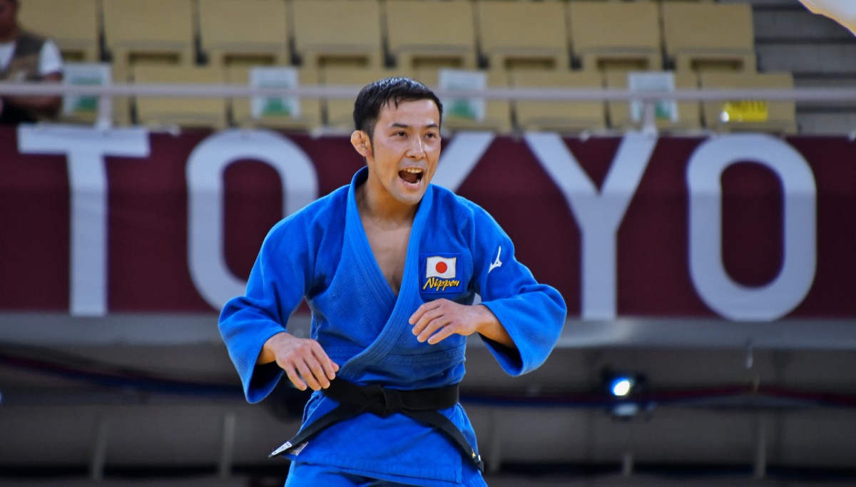 ＜東京2020＞柔道・高藤直寿、水泳・大橋悠依らと閉会式バックショット「戸惑ってる感じが可愛かった」と反響