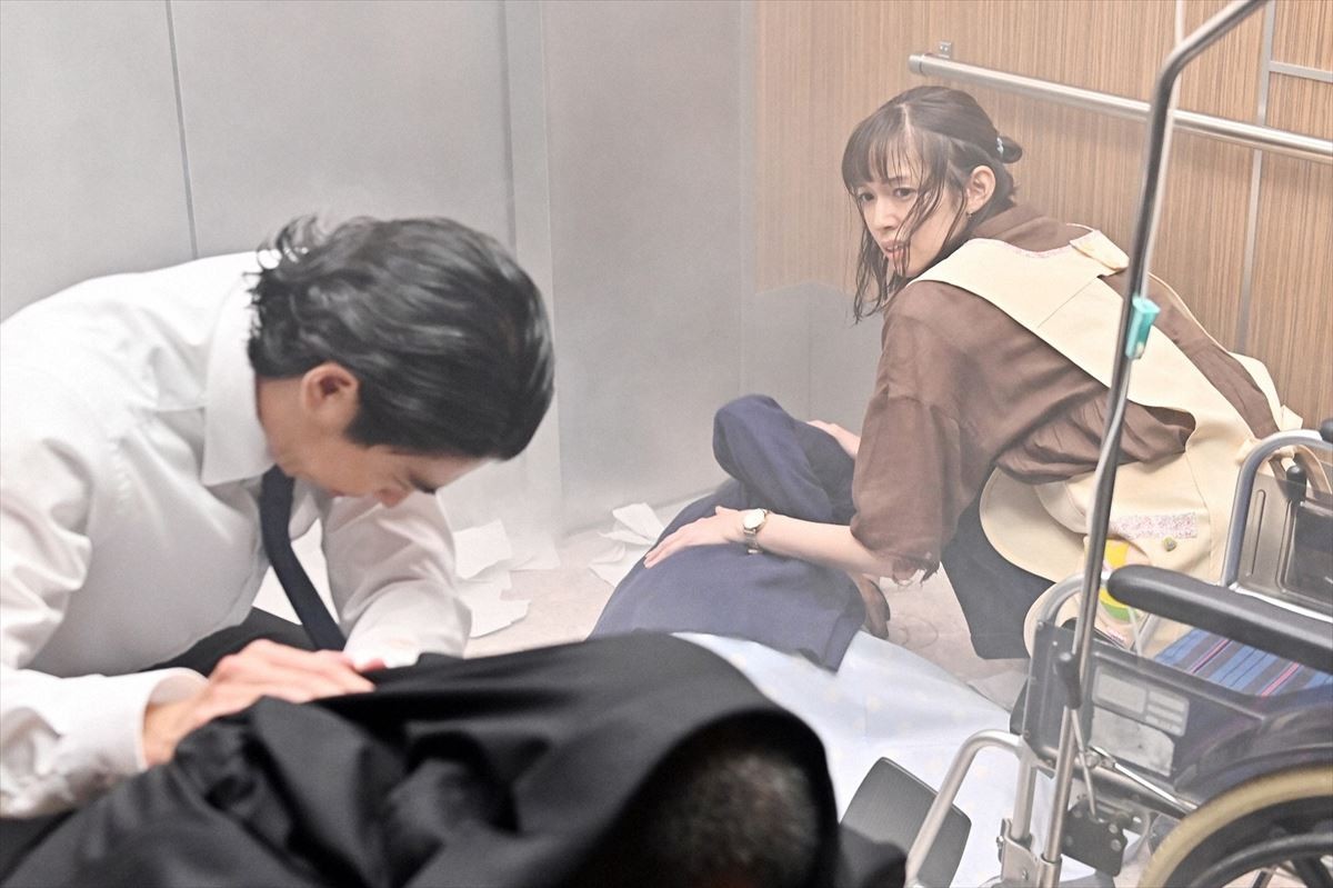 『TOKYO MER』第5話　エレベーターに閉じ込められた“音羽”賀来賢人と妊婦に火災が迫る