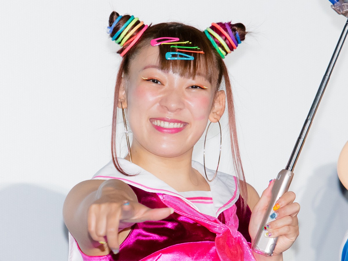 仲里依紗、“美少女”高校生時代の制服姿公開　夏休みの思い出は「一生卵かけご飯」