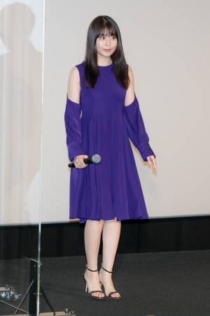 『映画 太陽の子』公開初日舞台あいさつに登場した有村架純