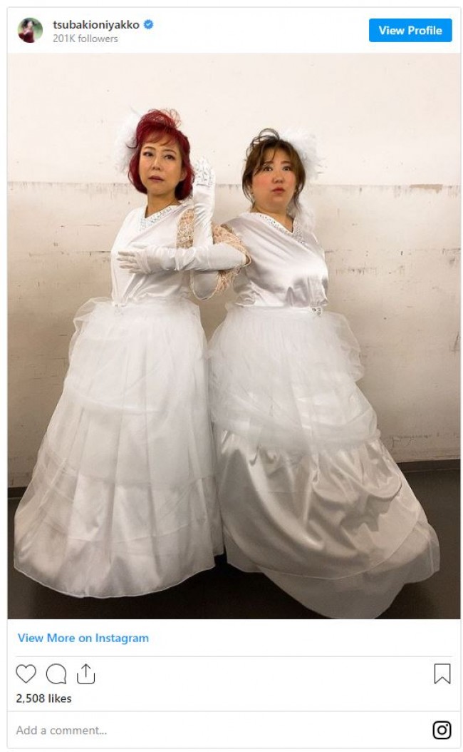 椿鬼奴 森三中 黒沢 白いドレス姿で Wink に変身 2人とも かわいい の声 21年8月6日 写真 エンタメ ニュース クランクイン