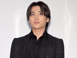 金子大地、映画『サマーフィルムにのって』公開記念舞台あいさつに登場