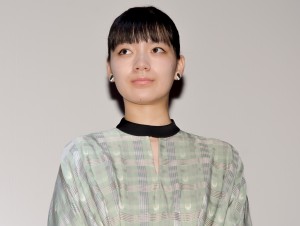 祷キララ、映画『サマーフィルムにのって』公開記念舞台あいさつに登場