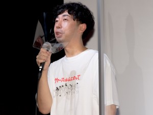 松本壮史監督映画『サマーフィルムにのって』公開記念舞台あいさつに登場