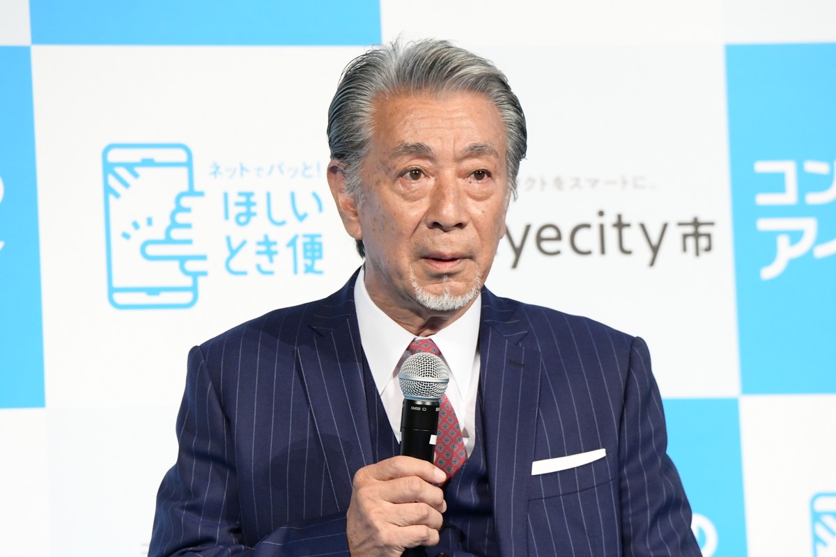 永野芽郁、コロナ復帰後イベントで満点の笑顔　初対面の高田純次は「ものすごくスマート」