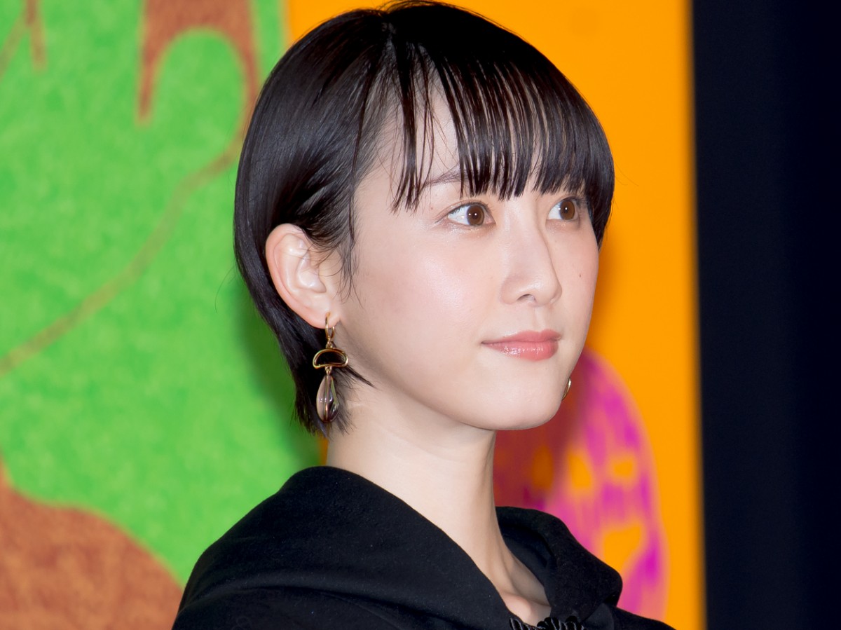 松井玲奈「なーんにも変わっていません」　31歳の心境報告にファン「すっかり大人ですね」