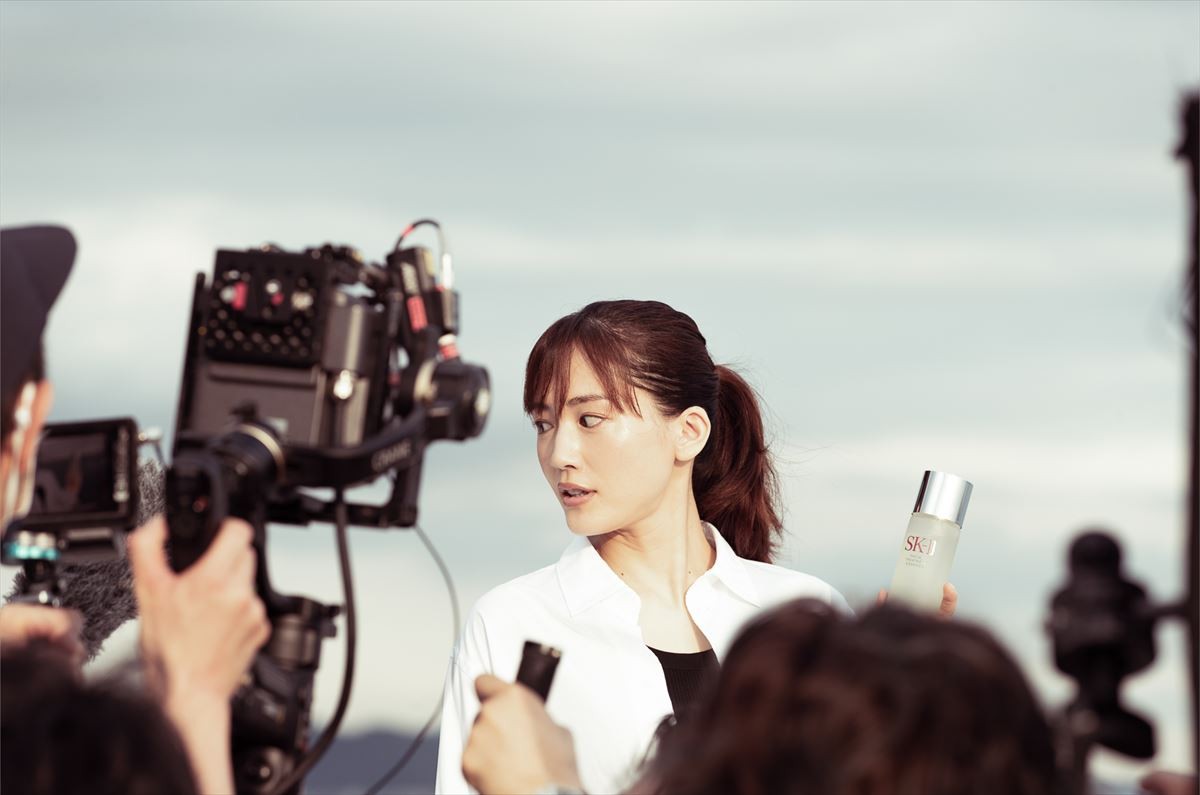 綾瀬はるか、10年以上前のCMをリメイク「若くてちょっと恥ずかしかった」