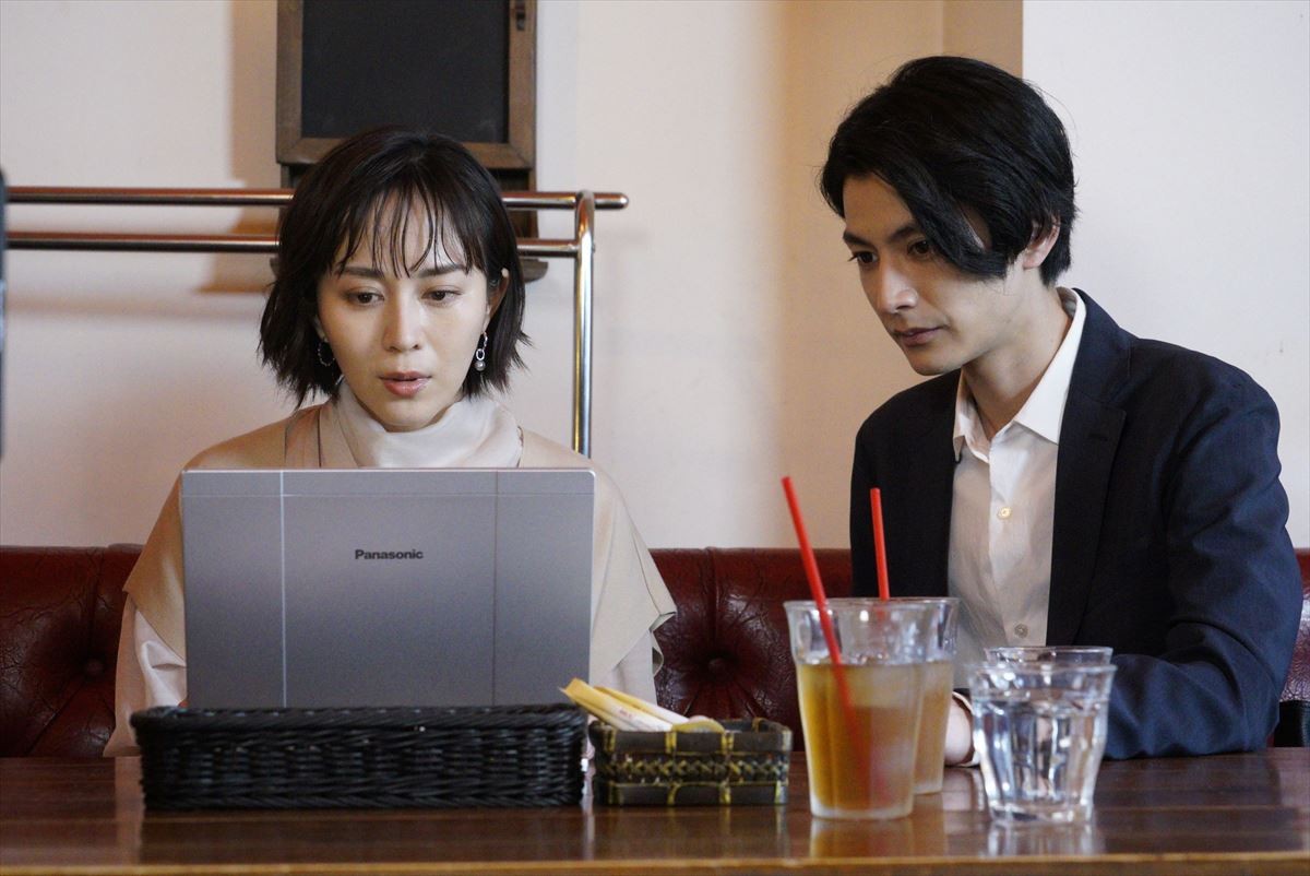 『推しの王子様』第8話　“航”渡邊圭祐のゲームがヒット　“光井”ディーン・フジオカには独立の誘いが