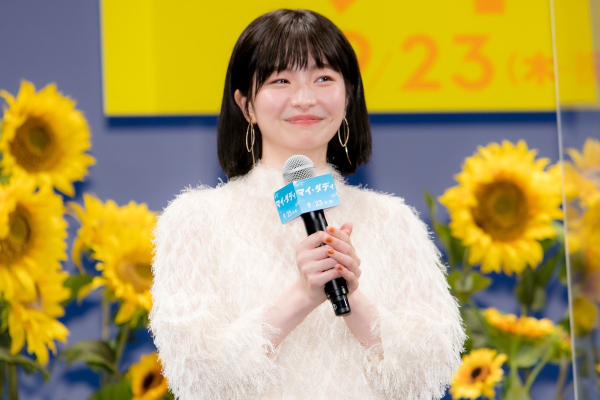 ムロツヨシ、中田乃愛との“親子ごっこ”に笑顔「ずっと“お父さん”って呼んでくれる」