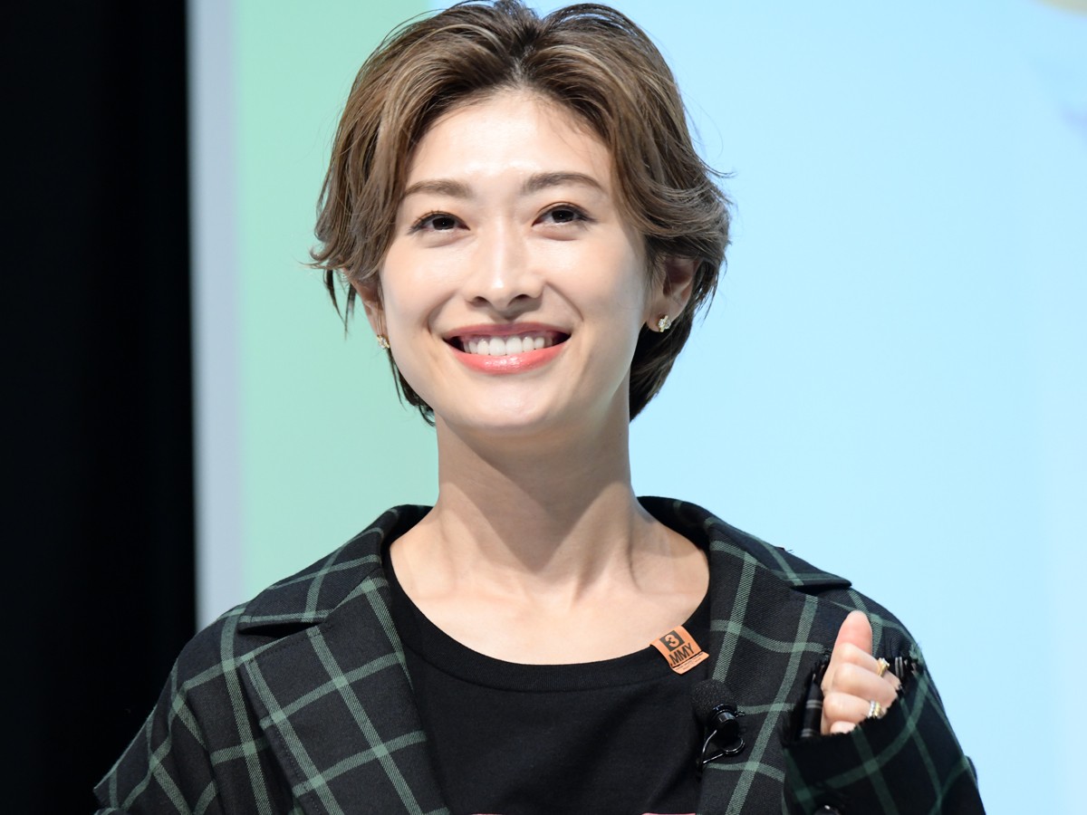 山田優、3時のヒロインとネタでコラボ　緊張で「久しぶりに手が震えました」