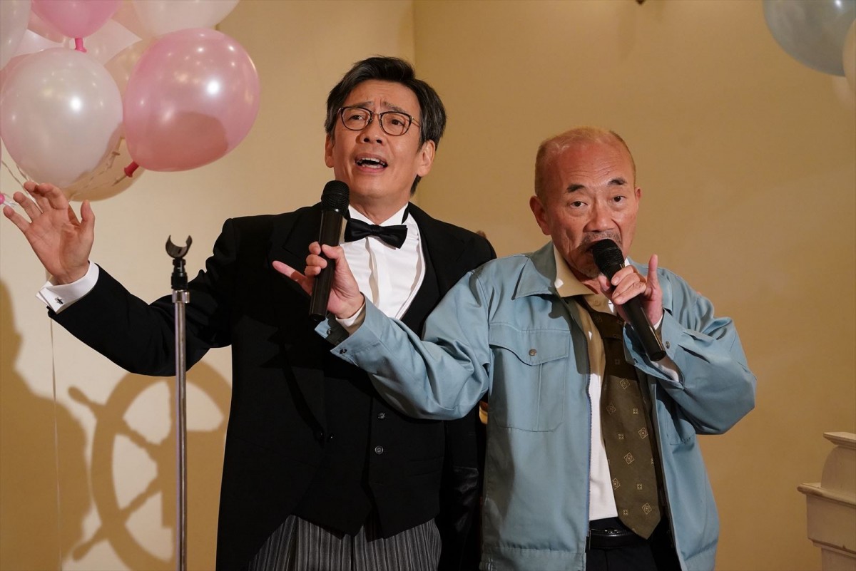 『あなたの番です 劇場版』“菜奈”原田知世＆“翔太”田中圭のラブラブ新郎新婦姿も　場面写真一挙解禁