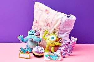 『モンスターズ・インク』公開20周年記念グッズ発売！　ポップな雑貨やコスメが登場