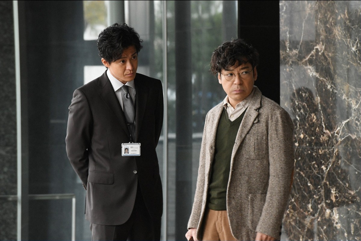 今夜スタート『日本沈没』　小栗旬が野心的な若手官僚“天海”　同期“常磐”を松山ケンイチ