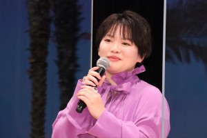 富田望生、映画『フラ・フラダンス』完成披露試写会に登場