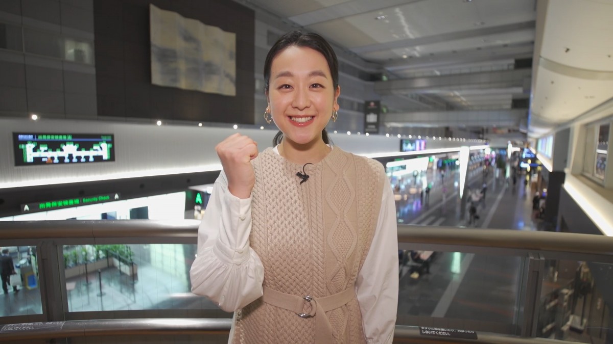 浅田真央がJALのCAに！客室サービスの体験も挑戦　「新しい空の旅にジャンプ！」