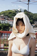 工藤美桜1st 写真集『KIMINOMIO』より