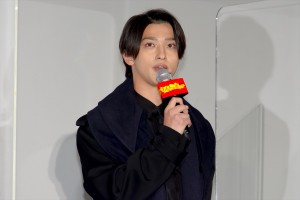 横浜流星、『あなたの番です 劇場版』初日舞台あいさつに登場