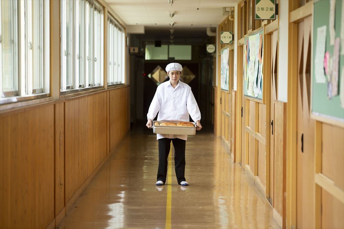 『おいしい給食 season2』第9話　転校前の暴走…コッペパン盗み事件ぼっ発！