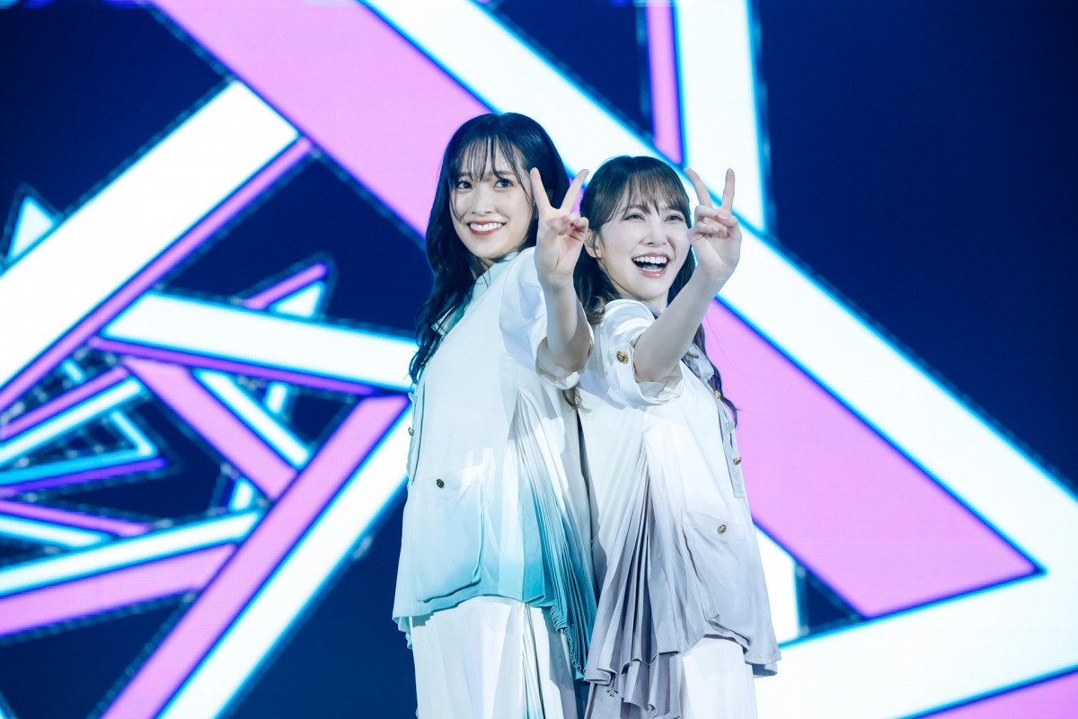 ＜ひなくり2021＞日向坂46、縦横無尽にファン“おひさま”の元へ　笑顔あふれるステージで魅了