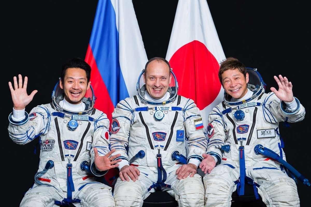 前澤友作氏、明日宇宙へ「一般の人間でも行けるという夢や希望を、皆さんに」