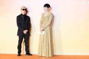 「BVLGARI AVRORA AWARDS 2021」ゴールデンカーペットセレモニーに登場した和田アキ子