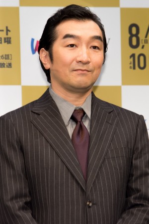 『連続ドラマW 密告はうたう 警視庁監察ファイル』完成報告会に登場した池田鉄洋