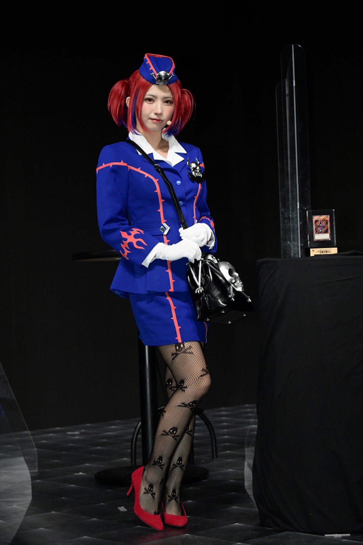 えなこ、キュートな「デスガイド」に　美脚まぶしいコスプレ姿披露