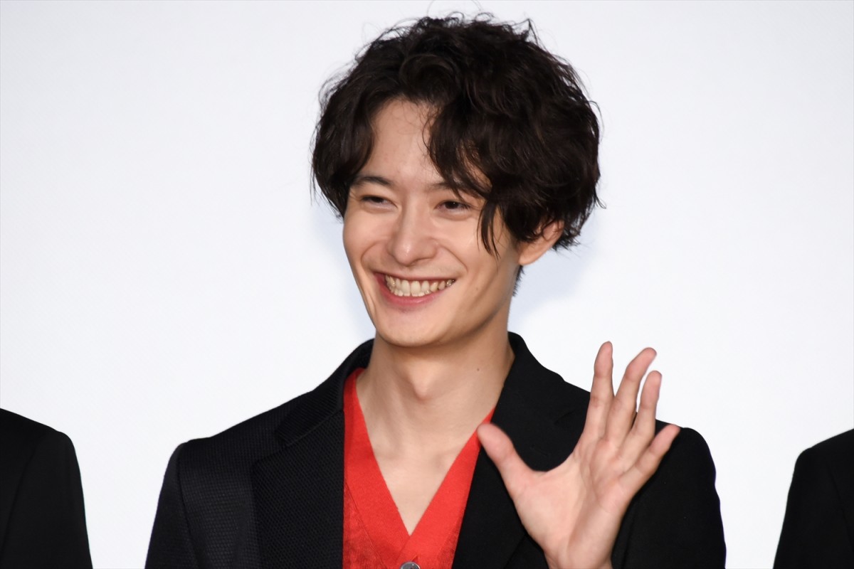 菅田将暉、杏の提案で『CUBE』現場にゲームを持ち寄り「楽しく遊んだ」