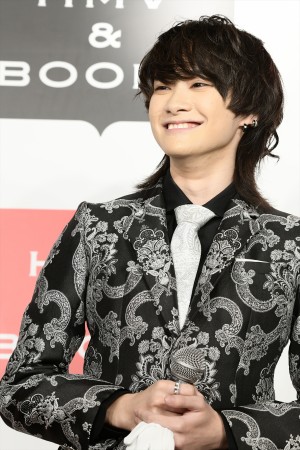 中山咲月、『無性愛』発売記念取材会に登場