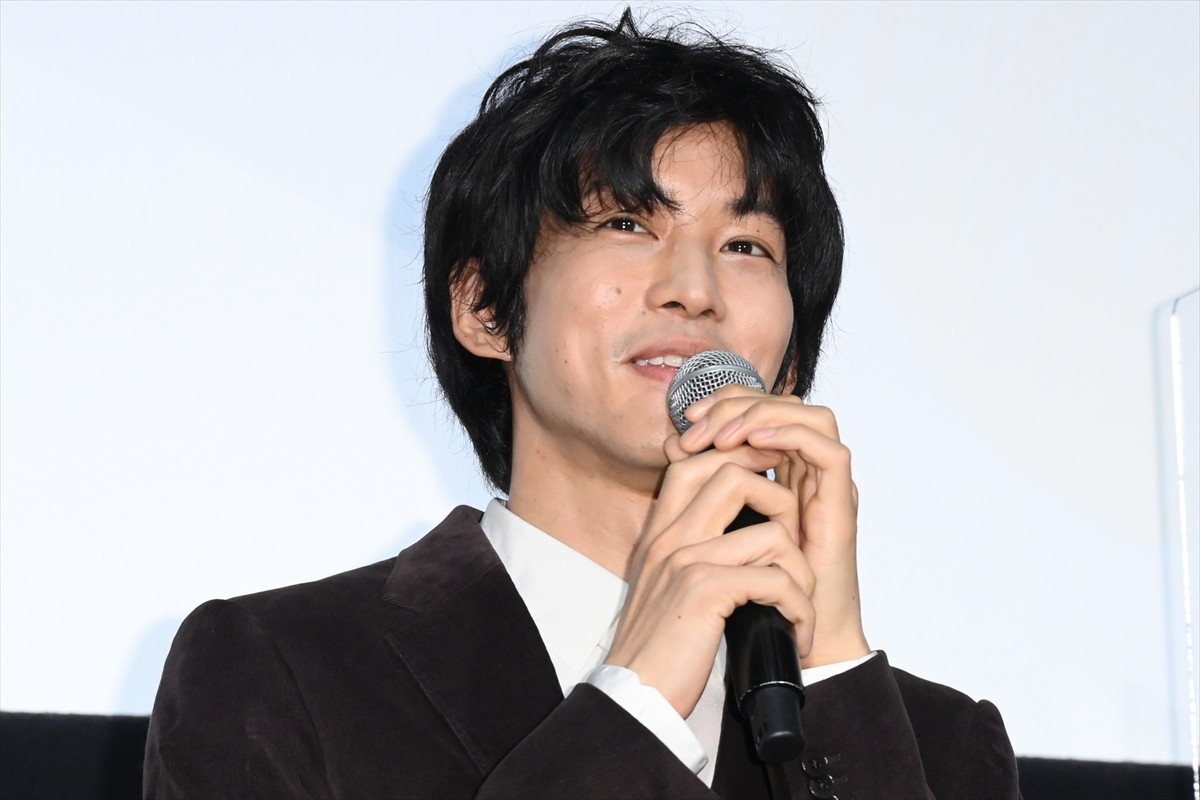 松坂桃李、寺島しのぶの誘惑シーン振り返る「バイト時代のパートさんにすごく似ていた」