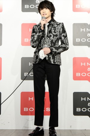 中山咲月、『無性愛』発売記念取材会に登場