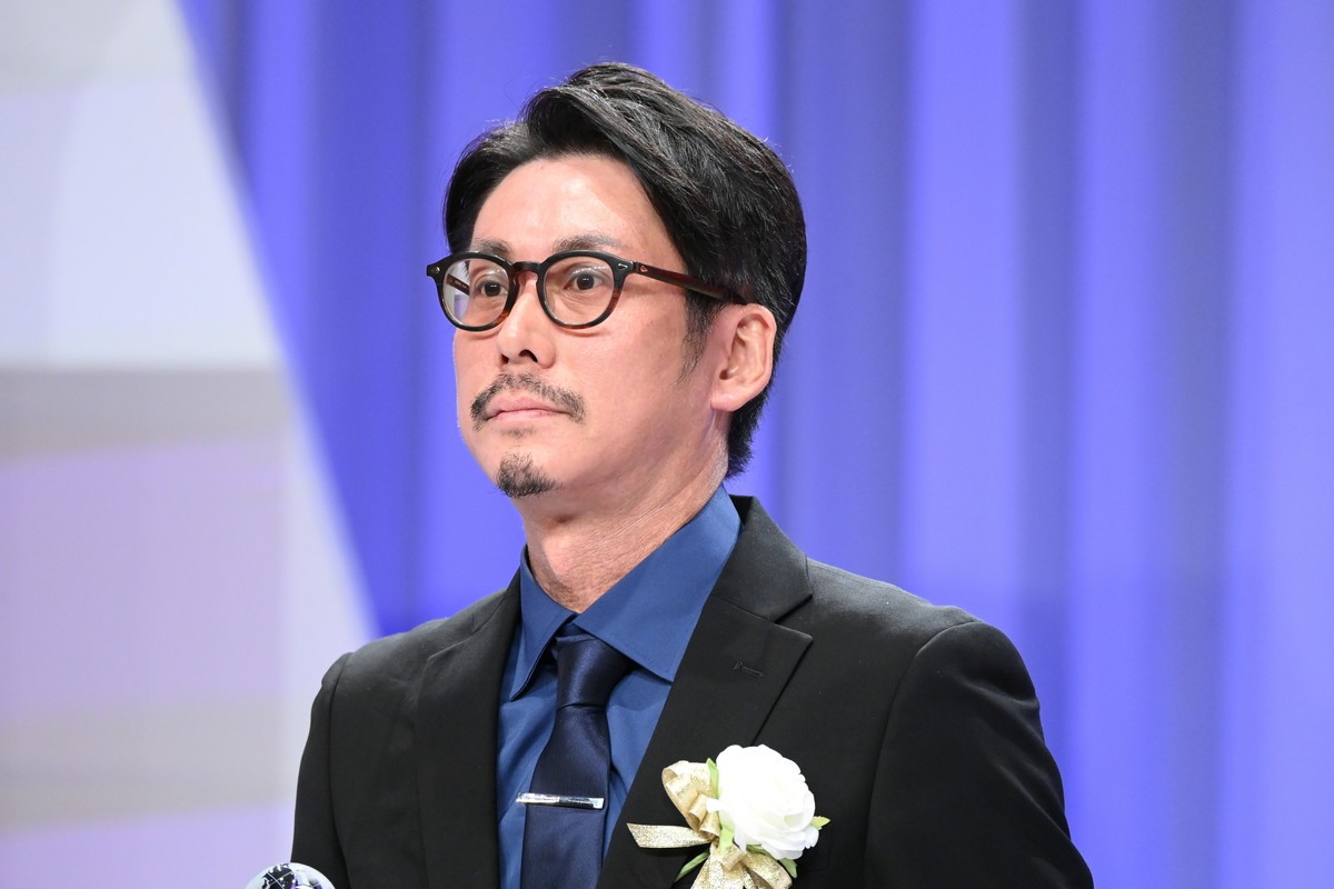 ＜ドラマアウォード2021＞綾瀬はるか、笑顔満開！　『天国と地獄』で主演女優賞受賞