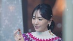 新垣結衣が出演　明治「メルティーキッス」新テレビCM「今年も雪のようなくちどけを。」篇より