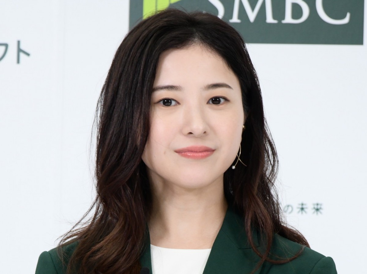 吉高由里子、『最愛』撮休日にテニスを満喫　アクティブな姿に反響「息抜きは大事やよ」