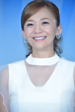 華原朋美（2015年撮影）