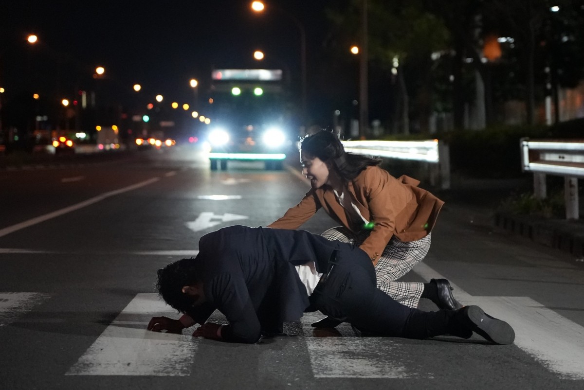 『真犯人フラグ』怪しすぎる…“菱田”桜井ユキに恐怖の声「目力がマジで狂気」