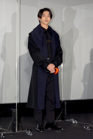 横浜流星、『あなたの番です 劇場版』初日舞台あいさつに登場