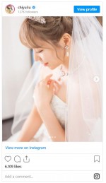 結婚式を挙げた河西智美　※「河西智美」インスタグラム