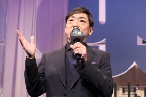 『99.9‐刑事専門弁護士‐ THE MOVIE』完成披露試写会に登場した香川照之