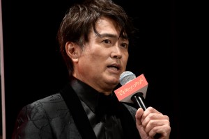 映画『マスカレード・ナイト』完成披露試写会に登場した石黒賢