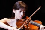 【写真】『ラジエーションハウスII』ヴァイオリンを演奏する“宝生真凛”田中みな実