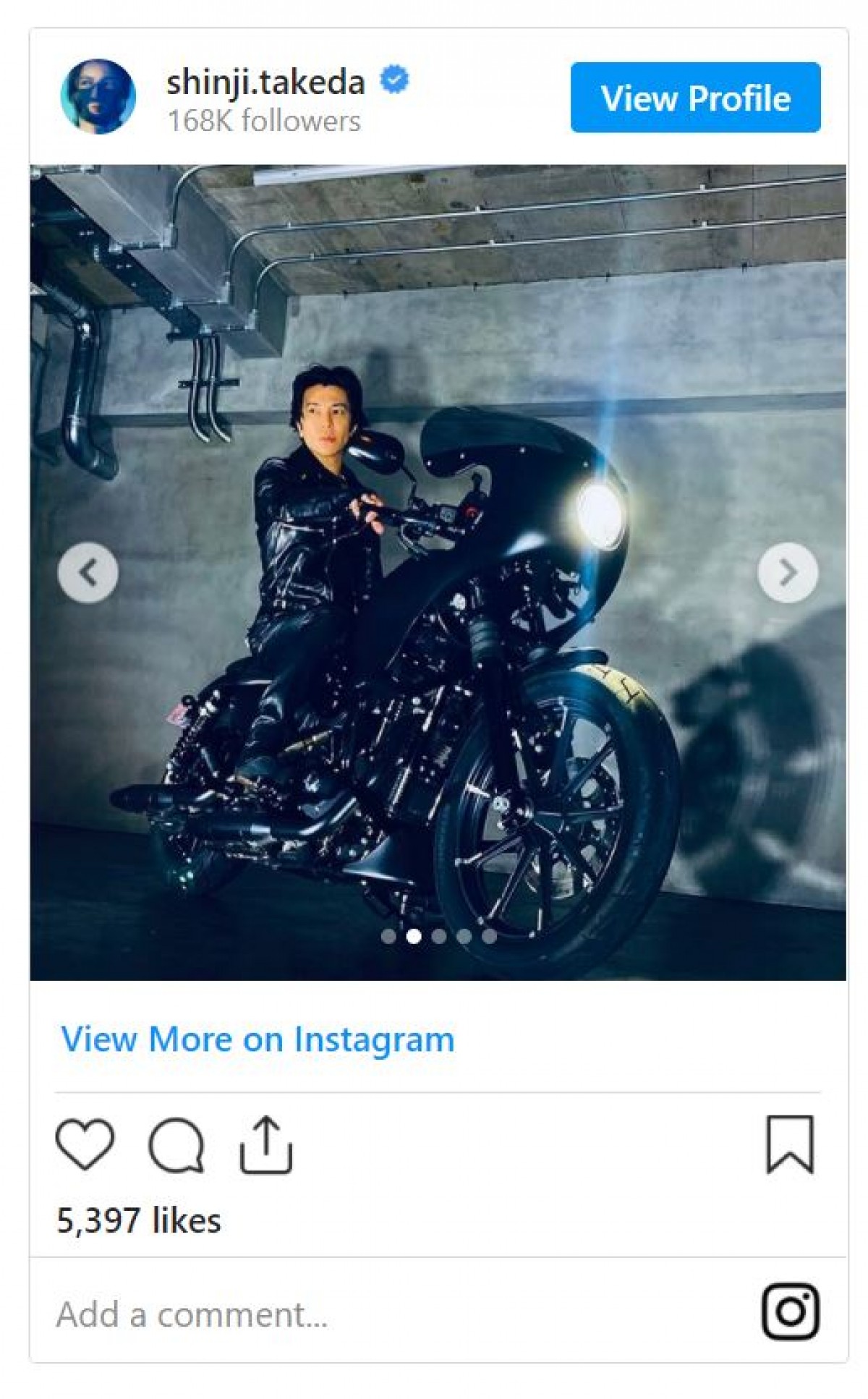 武田真治、カスタム終えた漆黒のハーレー公開「めちゃめちゃカッコイイ‼︎」