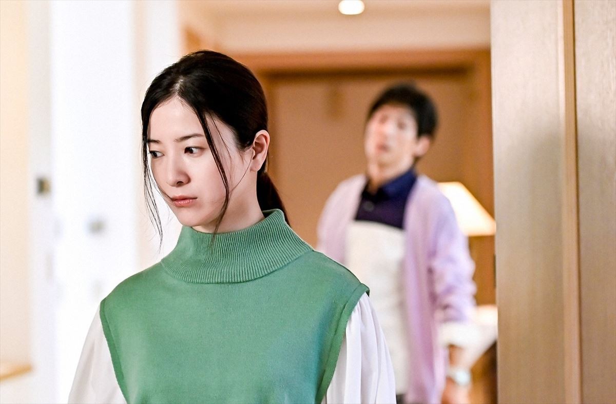 『最愛』第2話　“梨央”吉高由里子、衝撃的な真実を知ることに