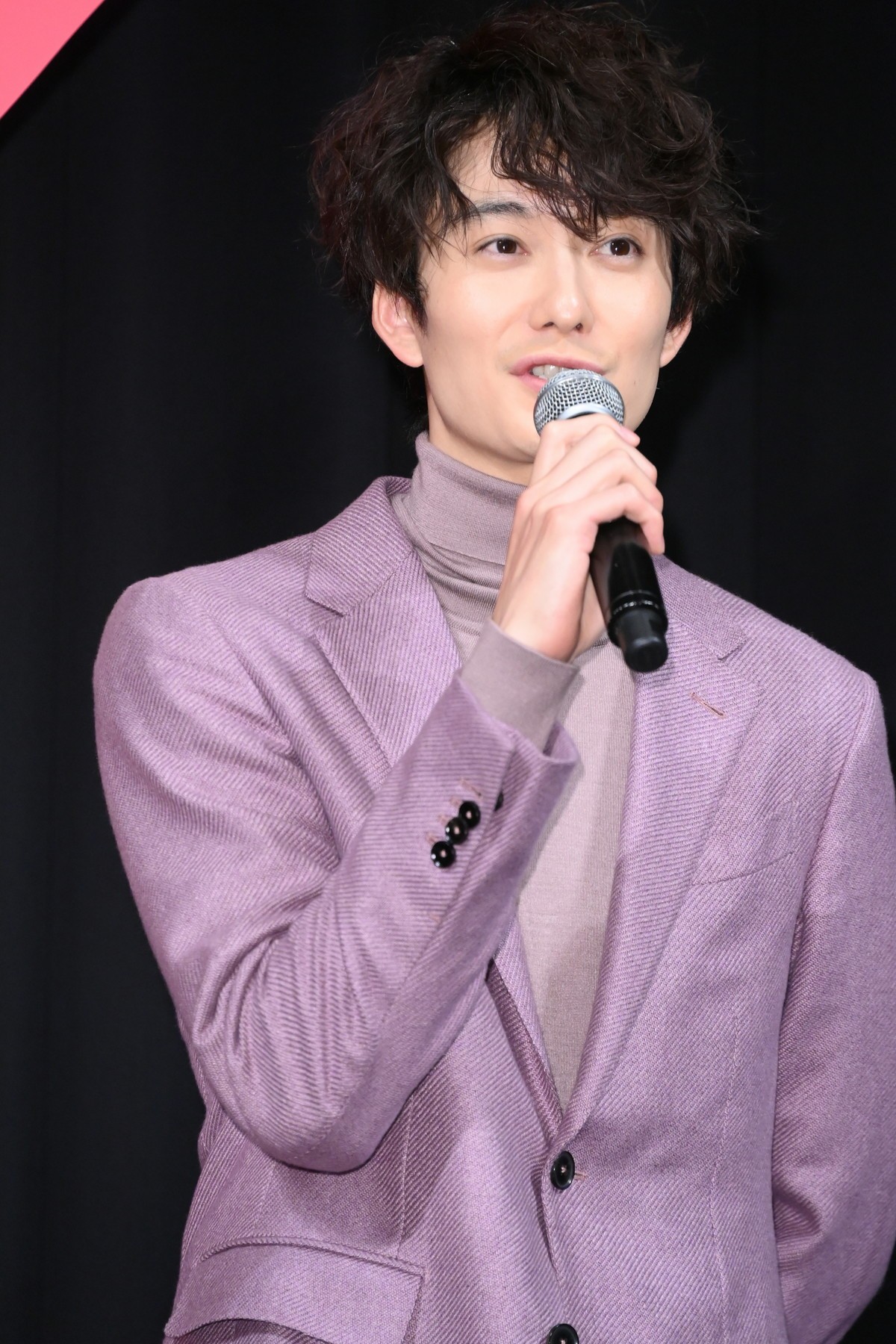 岡田将生、初共演の川口春奈に信頼感「ちゃんと叱ってくれる」