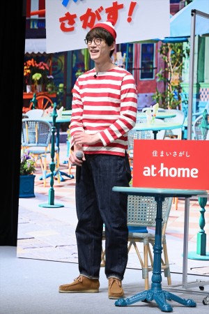 坂口健太郎、アットホーム新CM記者発表会に登場