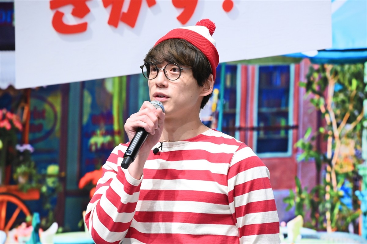 坂口健太郎「まさかウォーリーになれるとは」 古川琴音とキュートなコスプレ披露