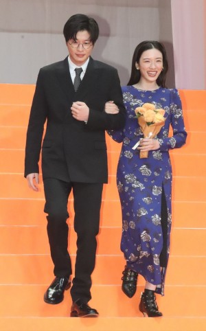 映画『そして、バトンは渡された』ジャパンプレミアに登壇した永野芽郁、田中圭