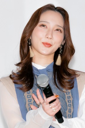 映画『私はいったい、何と闘っているのか』完成披露上映会に登場したファーストサマーウイカ